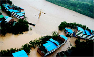 Más de 20 personas mueren por inundaciones en Gansu, China