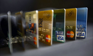 Visa y MasterCard se quedan en Rusia