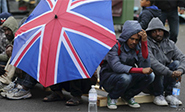 Migrantes buscan llegar a Gran Bretaña desembocan en Calais