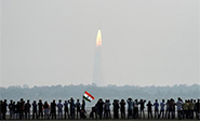 India: Lanzan al espacio un cohete con 31 satélites 