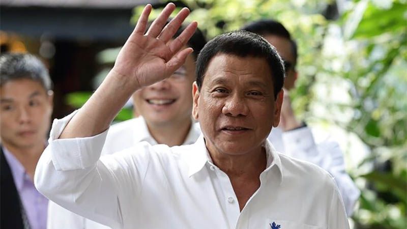 Duterte anuncia que no se presenta a vicepresidente y abandona la política