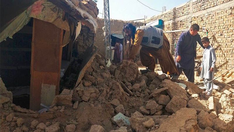Al menos 20 muertos y 300 heridos en un terremoto de 5,9 grados en Pakistán