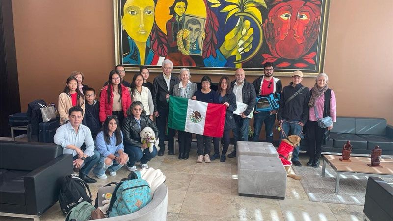 Embajadores amigos despiden a diplomáticos mexicanos de Ecuador