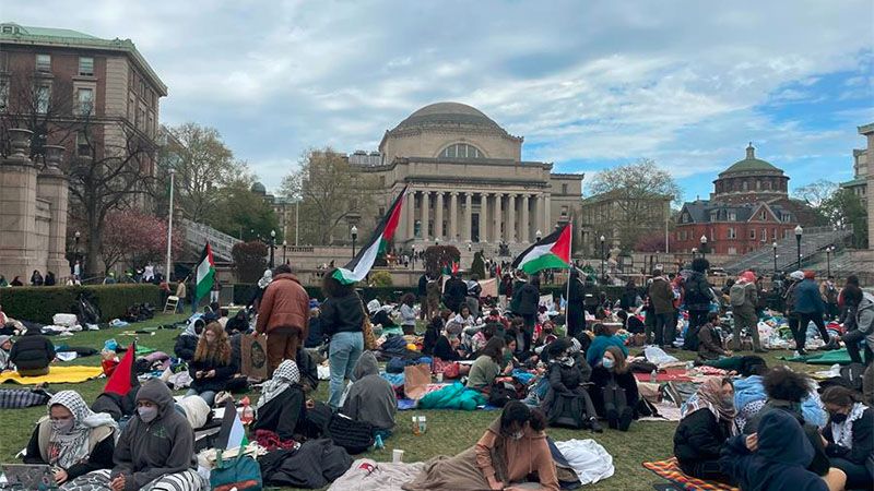 La sentada pro Gaza en la Universidad de Columbia contin&uacute;a pese a arrestos y expulsiones