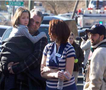 tiroteo+familias+newtown+escuela