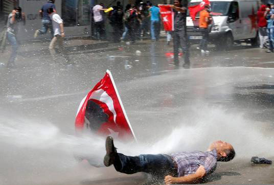 represion de manifestantes en turquia