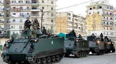 ejercito libanes patrulla las calles de tripoli