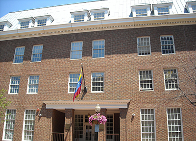 embajada de venezuela en washington