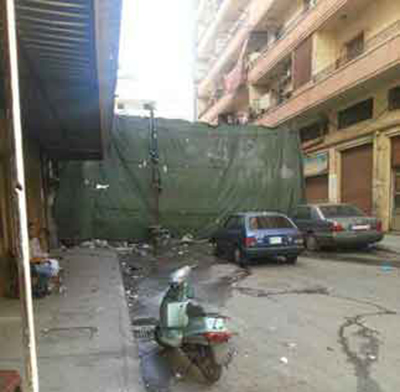 lona en una calle de tripoli