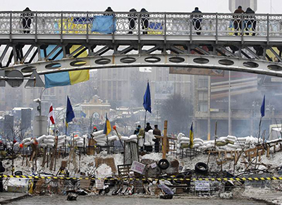 levantan barricadas en las calles de kiev