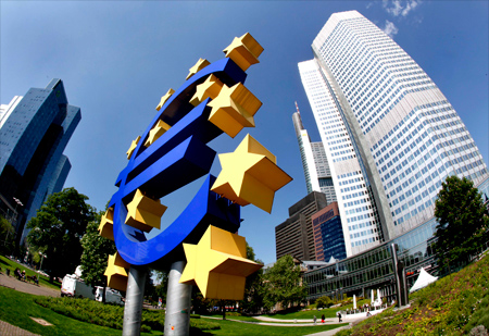 BCE reafirma su competencia para comprar bonos ilimitadamente