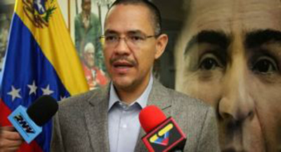 el ministro ernesto villegas