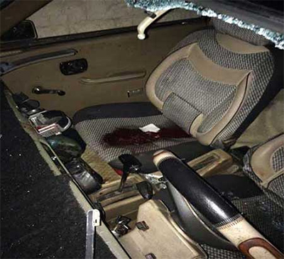 Manchas de sangre en el coche de Badr Eid