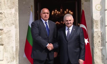 primer ministro de turquia y su homologo bulgaro