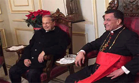 Michel Aoun con el patriarca maronita Bchara Rai