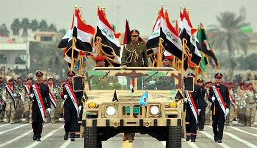 Gran desfile militar del Ejército iraquí en el centro de Bagdad