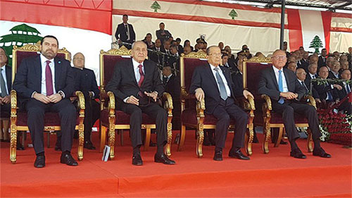 Michel Aoun preside la ceremonia del Día de la Independencia
