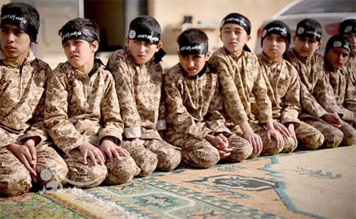 niños retenidos por Daesh