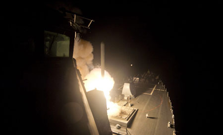misiles tomahawk lanzados contra una base siria