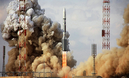 El lanzamiento del cohete portador Protón-M
