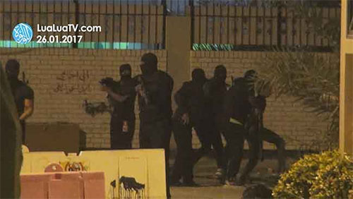 Fuerzas policiales asaltan la plaza Diraz