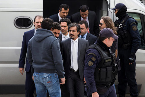Grecia rechaza extraditar a Turquía a ocho militares