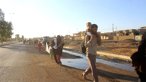 Miles de familias huyen de los combates en Mosul