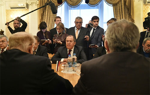 Lavrov anuncia el aplazamiento de las negociaciones sobre Siria en Ginebra