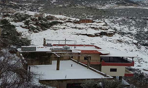 La nieve vuelve a cubrir varias regiones de Líbano