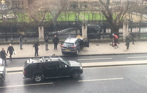 La policía confirma la identidad del autor del ataque de Londres