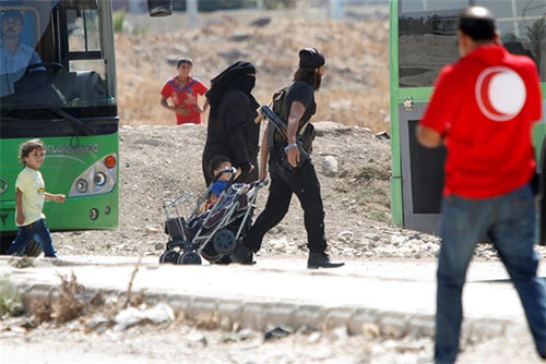 Los armados abandonarán el distrito de Al Waer junto a sus familias