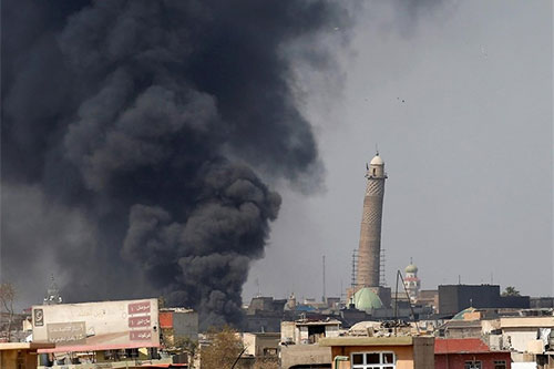 bombardeo sobre la parte occidental de Mosul