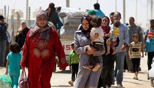 familias evacuadas del casco antigua de Mosul