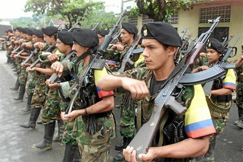 milicianos de las FARC