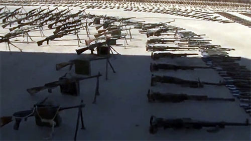 armas confiscadas de Daesh en Al Mayadin