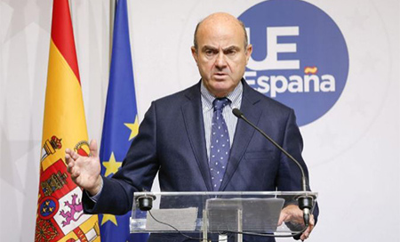 El ministro de economía español, Luis de Guindos