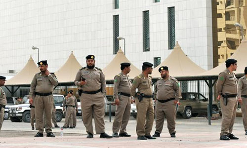 policías saudíes