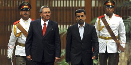 Castro y Ahmadineyad ratifican el derecho al 