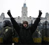 Quebec promulga ley de emergencia para poner fin a protestas estudiantiles