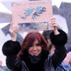 Una discusi&oacuten sobre las Malvinas entre Kirchner y Cameron