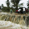Evacuan a 55 mil personas por inundaciones en Mozambique