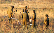 Muere un soldado israelí al estallar una mina en altos de Golán