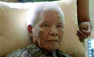 Expresidente sudafricano cumple 95 años hospitalizado