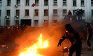 Choques entre los manifestantes y la Polic&#237a en Kiev