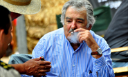 Mujica: El proyecto de regulaci&#243n de la marihuana es una “prueba social”