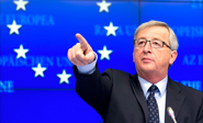 La candidatura de Juncker a la CE peligra en Estrasburgo