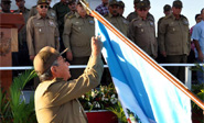 Ra&#250l Castro condecora brigada aérea que cuida capital cubana