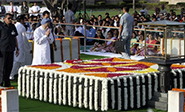 India honra a Mahatma Gandhi en su 145 aniversario