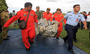 Hallan los restos del avi&#243;n desaparecido de AirAsia 