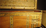 Hallan en Egipto tres ata&#250;des de madera de la época grecorromana